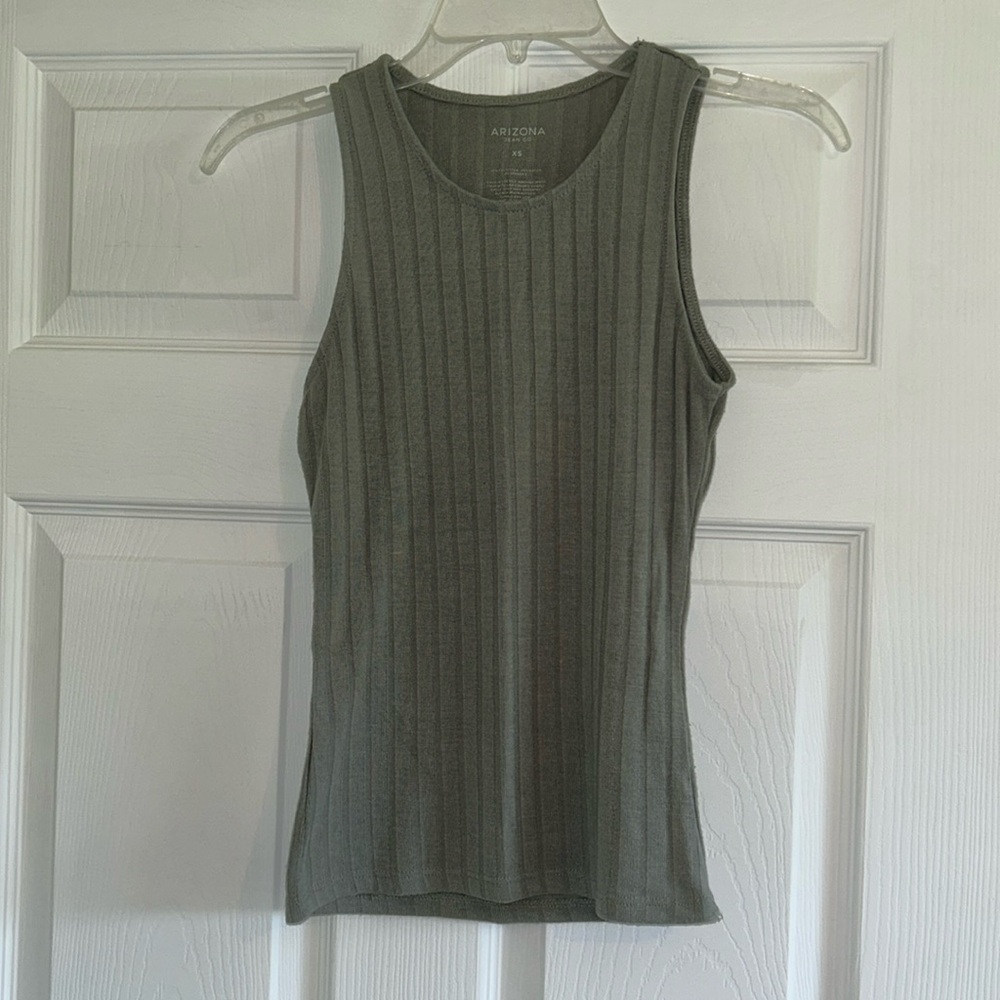 Women’s Stylish Tank Top